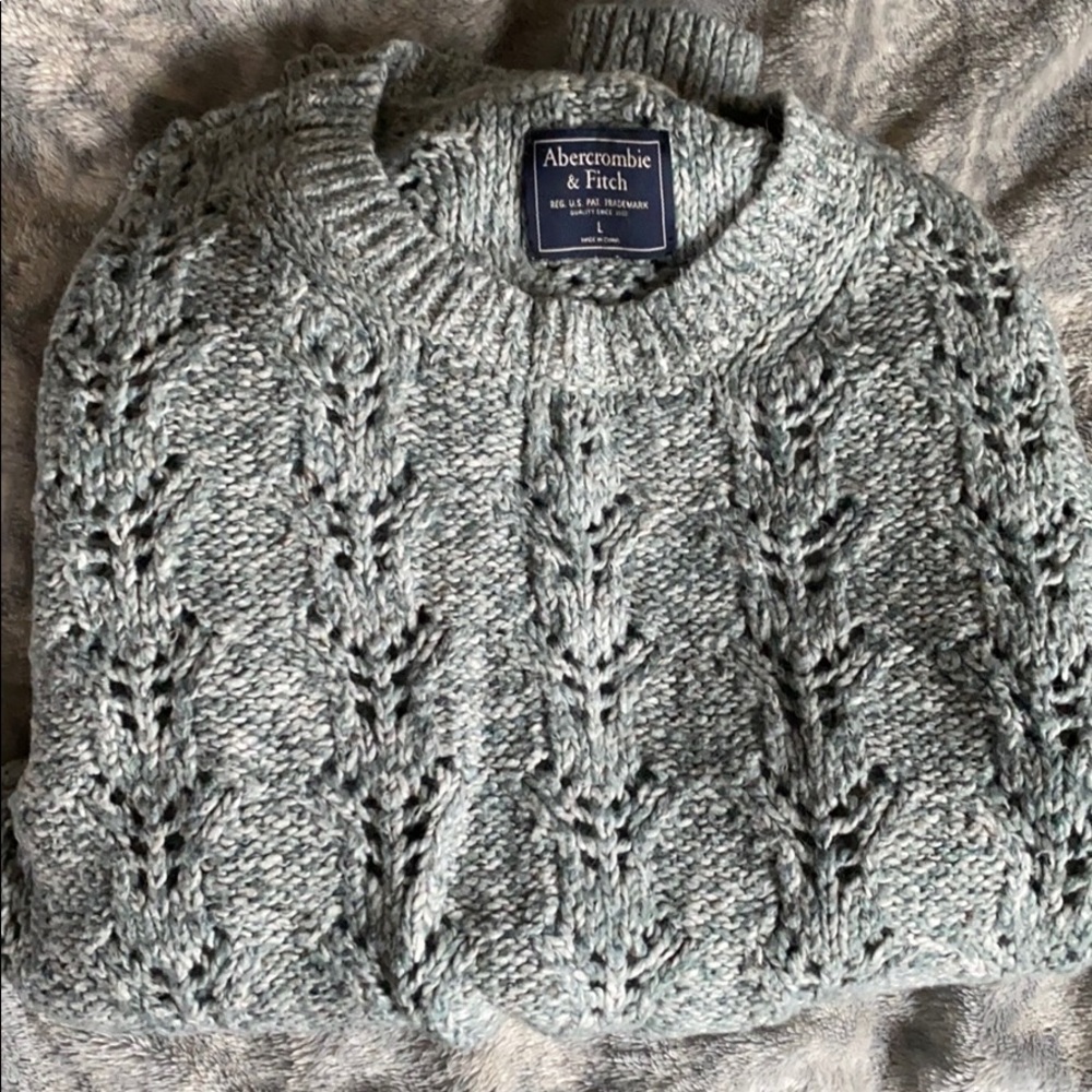 A&F sweater